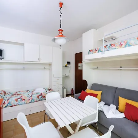 Monolocale Con Terrazzo - Διαμέρισμα Λινιάνο Σαμπιαντόρο